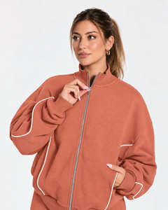 Conjunto Deportivo Moderno para Mujer, Chaqueta y Pantalones Ajustados, Ropa Deportiva Informal con Logotipo Personalizado, Conjunto Deportivo para Gimnasio - Product Image 6