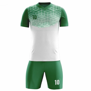 Nouveauté : Ensembles d'uniformes de football pour hommes de qualité supérieure, design personnalisé, respirants, séchage rapide, écologiques, service OEM disponible - Product Image 4