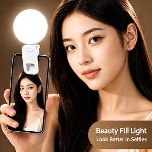 Luz de Relleno Portátil con Clip para Selfies, Recargable, para iPhone y Android, Ideal para TikTok, Vlogging y Transmisiones en Vivo - Product Image 2