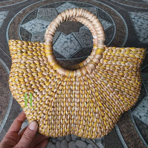 Panier en osier fait main écologique, sac de rangement suspendu tissé, pour courses, pique-niques, décorations de Noël, cadeaux, linge, du Vietnam - Product Image 1