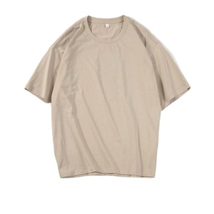 เสื้อยืดผู้ชาย แขนสั้น ผ้าคอตตอน 100% คุณภาพดี ดีไซน์ใหม่รับซัมเมอร์ สีพื้น ระบายอากาศได้ดี ไม่หด พร้อมโลโก้ที่หน้า - Product Image 4