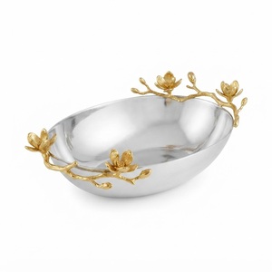 Cuenco de Metal Plateado Martillado con Elegante Motivo Floral de Orquídea Blanca en 3D, Centro de Mesa de Acero Inoxidable de Lujo para Regalo de Boda - Product Image 3