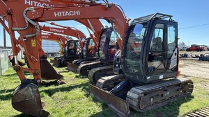 Listo para Enviar: Miniexcavadora Hitachi ZX75US-5N 2023, Compacta, Hidráulica, con Motor y Bomba, para Construcción, Jardinería y Excavación - Product Image 6