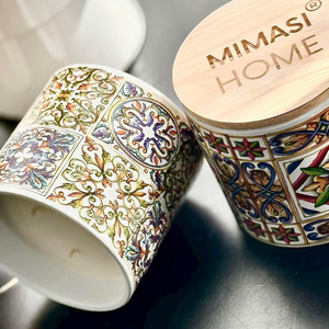 Bougeoir moderne en céramique personnalisé avec huiles essentielles et cire de noix de coco pour la relaxation Cadeau Wellness Market Wholesale - Product Image 3