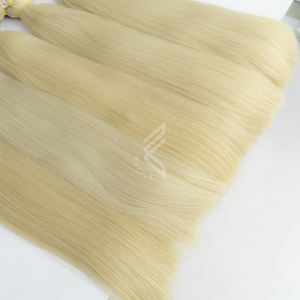 Cinta alineada de cutícula rubia Platino en extensiones de cabello Rubio 50 pulgadas Remy paquetes de tejido de cabello humano a granel - Product Image 2