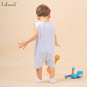 Babeeni Lapin de Pâques d'été smocké Bébé Garçons Barboteuses de luxe Spandex/Cotton OEM ODM Bouton de broderie personnalisé fait à la main - Product Image 4
