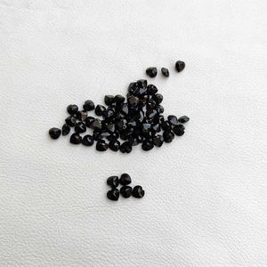Pierre précieuse en forme de cœur à facettes en onyx noir naturel de 3mm à 10mm pour la fabrication de bijoux à prix de gros auprès d'un fournisseur en ligne - Product Image 1