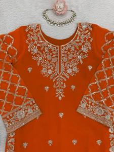 Dévoilez un charme sans effort avec notre ensemble exclusif de 3 pièces, conçu pour le confort et cousu avec élégance. - Product Image 6