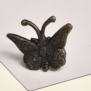 Poignées de meuble en laiton de qualité supérieure, style vintage, en forme de papillon, dorées, pour tiroirs de cuisine et commodes - Vente en gros - Product Image 6