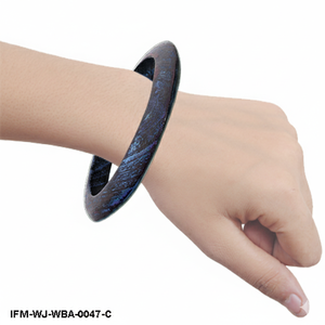 Bracelet en bois artisanal vintage, finition marbrée galaxie, bijou ethnique d'exception - Product Image 6