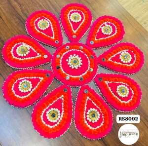 Tapis carré en organza fait main réutilisable, forme Diya, lavable, pour décoration de sol Diwali, festival Pooja, entrée de maison - Product Image 2