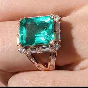 แหวนมรกตทรงสเตทเมนท์ เงินแท้ 925 ชุบทอง 14K แหวนค็อกเทลพลอยสีเขียวหรูหราสไตล์วินเทจ - Product Image 4