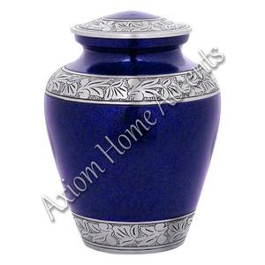 Urne funéraire sophistiquée en aluminium fabriquée à la main avec des gravures détaillées Souvenir commémoratif par Axiom Home Accents - Product Image 6