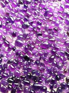 หินอะมีทิสต์ธรรมชาติทรงไม่สม่ำเสมอ หินดิบสีม่วงใส สำหรับทำเครื่องประดับกำไลข้อมือ DIY - Product Image 6