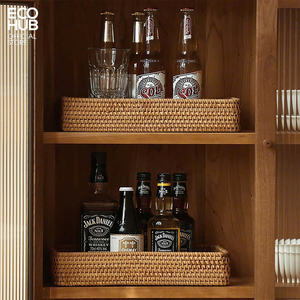 Cesta de Ratán Diseñada para Servicios de Alimentación y Negocios Minoristas, Ideal para Almacenamiento, Exhibición y Servicio - Product Image 3