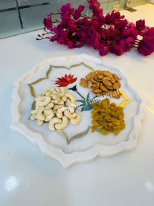 Handcrafted Marble Polished Modern Flower Design Plate High Quality Beautiful Home And <b>Kitchen</b> <b>Decor</b> - Product Image 2
