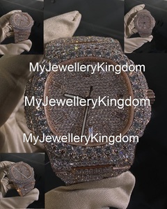 Nouvelle Arrivée Bijoux Hip Hop Argent VVS Moissanite Acier Inoxydable Boîtier Rond Résistance à l'Eau 10 Bar Montre pour Hommes - Product Image 1