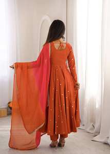 Ensemble de robe en soie romaine pour femmes avec dupatta à carreaux Kota et pantalon, tenue ethnique festive AU5023 -DC - Product Image 5