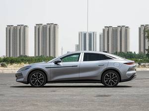 Nuevo BYD Han L DM-i 2025 con Volante a la Izquierda, Sedán, Precio Económico, Auto de Nueva Energía, Híbrido Enchufable EV para Familias - Product Image 6