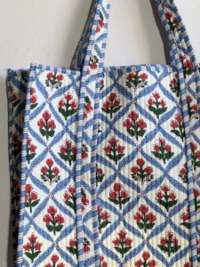 Bolsa de Mano de Algodón con Estampado Floral Azul, Diseño de Paneles, Parte Superior Abierta, para Todas las Temporadas, Estilo Bohemio - Product Image 4