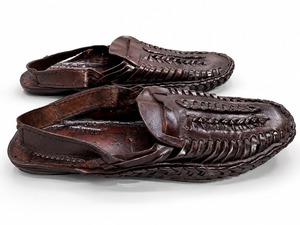 Mocassins ethniques en cuir tressé marron de haute qualité pour hommes, faits à la main, à enfiler, chaussures décontractées habillées avec boucle et bout rond - Product Image 4