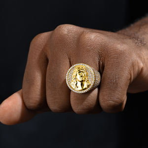 Anillo Clásico de Moissanita con Corte Esmeralda para Mujer, con Incrustaciones de Baguette, en Plata Maciza Chapada en Oro Blanco, Sin Níquel, Estilo Hip Hop Audaz - Product Image 4