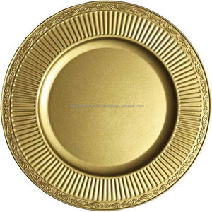 Assiette de présentation plaquée or martelée Assiette de service en acier inoxydable fabriquée à la main Assiettes d'affichage de nourriture pour réception de mariage Événements - Product Image 2