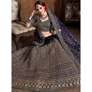 Conjuntos de Talla Grande para Mujer, Cautivador Lehenga Choli de Seda con Lentejuelas Azules - Product Image 5