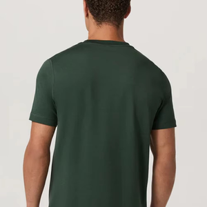 เสื้อยืดคอกลมแขนสั้นสีเขียวเข้มสำหรับผู้ชาย ทรงปกติ ผ้าฝ้ายเจอร์ซีย์ สวมใส่สบาย ระบายอากาศได้ดี พิมพ์ลายโลโก้ด้านหน้า - Product Image 6