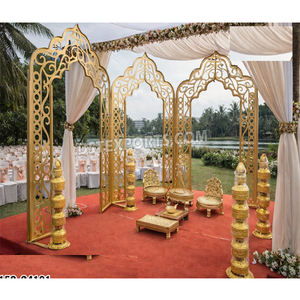 Structure de Mandap de Mariage Ouvert de Luxe pour Événements en Floride, Arches Métalliques Dorées pour Aménagement Extérieur, Vente 2026, Décoration d'Événements aux États-Unis - Product Image 1