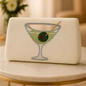 กระเป๋าถือหรูหราแบบดั้งเดิมของอินเดีย ประดับด้วยคริสตัลหลากสีและลูกปัดแก้ว งานฝีมือทนทาน คุณภาพพรีเมียม ทรงบาแกตต์ เครื่องประดับแฟชั่น - Product Image 6