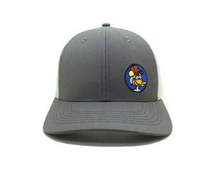 Casquette de camionneur brodée en gros, 6 panneaux, haute qualité, avec dos en maille, calotte structurée, profil moyen, visière légèrement incurvée - Product Image 1