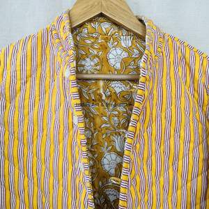 Chaqueta de algodón acolchada vintage hecha a mano, chaqueta de algodón vintage Jaipuri de manga larga - Product Image 3