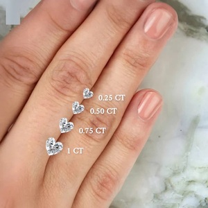 Bague de mariage solitaire en forme de cœur, look royal, avec clarté VVS-VS certifiée IGI. Achetez directement auprès d'un fournisseur indien de confiance. - Product Image 6