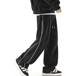 Pantalon de survêtement en molleton épais noir délavé pour homme, avec bande latérale blanche, taille élastique et cordon de serrage, coupe décontractée ample, idéal pour l'automne - Product Image 6