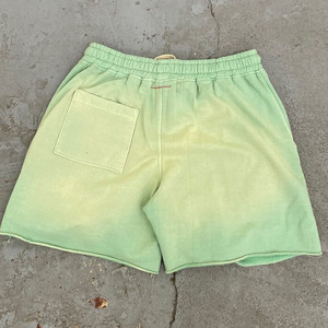 Shorts en toile personnalisés pour hommes, respirants, taille mi-haute élastique, logo vieilli, délavés à l'acide, entrejambe de 5 pouces, style décontracté urbain, très tendance - Product Image 3