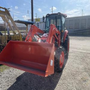 Tracteur agricole Kubota M7060 4x4 de qualité supérieure, neuf et d'occasion, prêt à être expédié, tracteur agricole robuste avec moteur puissant - Product Image 6
