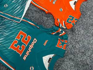 Jersey de Fútbol Americano Sublimado Personalizado de Buena Calidad, Hecho en Fábrica, Uniforme de Fútbol Americano para Adultos y Jóvenes - Product Image 2