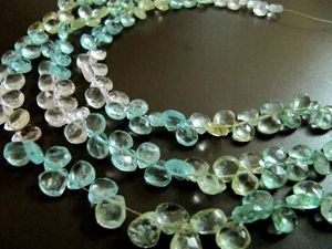 Perles de pierre d'aquamarine naturelle multicolores facettées en forme de cœur, 10 pouces de long - Product Image 4