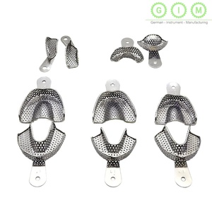 Kit Profesional de Bandejas de Impresión Ortodónticas de Acero Inoxidable Reutilizables, Instrumentos Dentales Perforados para Impresiones Precisas - Product Image 4