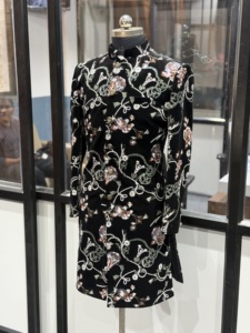 Sherwani de Boda Bordado Personalizado para Hombre, Chaqueta Larga Jodhpuri Bandhgala con Diseño Floral Negro, Calidad de Exportación - Product Image 2