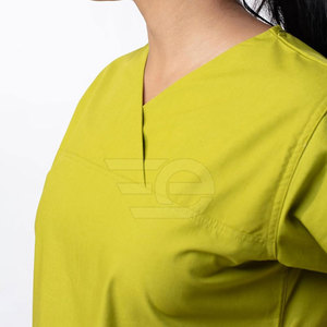 Conjunto de Uniformes Médicos Ligeros y Duraderos para Doctores y Enfermeras - Product Image 5