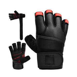 Gants d'entraînement demi-doigts noirs et rouges en PU personnalisables avec fermeture au poignet, unisexes pour la gym et les arts martiaux - Product Image 2