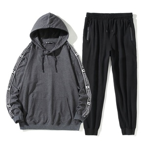 Ensemble survêtement sport à manches longues rayé pour homme, sweat-shirt et jogging respirant thermique d'hiver avec logo personnalisé - Product Image 4