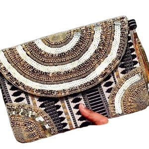 Bolsos de yute hechos a mano duraderos de alta calidad, bolsos Banjara bohemios para mujeres y niñas, moda tradicional bordada, artesanía, cremallera, peso ligero - Product Image 1