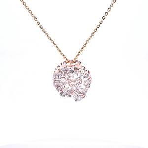 Collar con Colgante de Diamantes en Oro Rosa de Lujo para Mujer |   Elegante Joyería Fina con Diseño de Filigrana de Corazón y Círculo - Product Image 1