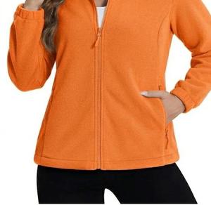 เสื้อแจ็คเก็ตซิปผู้หญิงแบบกำหนดเอง ผ้าฟลีซหนานุ่ม อุ่นสบาย - Product Image 3