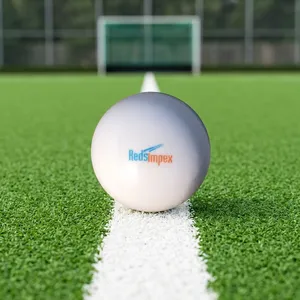 Pelota de Hockey Personalizada con Logotipo, Sin Hoyuelos, Hecha de PVC Duradero – Pelota de Entrenamiento y Práctica de Superficie Lisa para Jugadores - Product Image 2