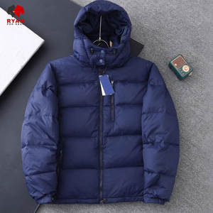 Chaqueta Acolchada de Diseño Personalizado para Hombre, Cuello Alto, Cierre de Cremallera, Tela Transpirable con Logotipo Personalizado, Diseño ODM - Product Image 2