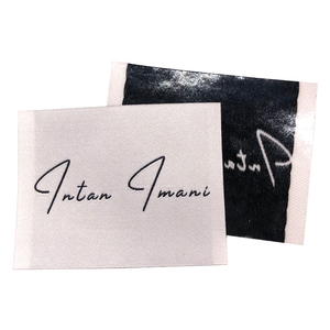 Etiqueta personalizada para ropa, etiqueta termoadhesiva para cuello de ropa, etiqueta tejida termoadhesiva para ropa - Product Image 3